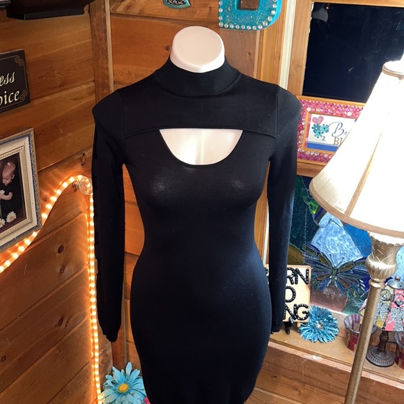 🆕Derek Heart SEXY black dress cold shoulder/arms - Picture 9 of 15